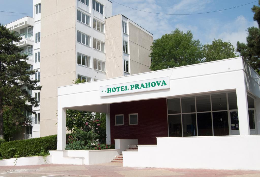 Hotel Prahova Saturn Exterior photo